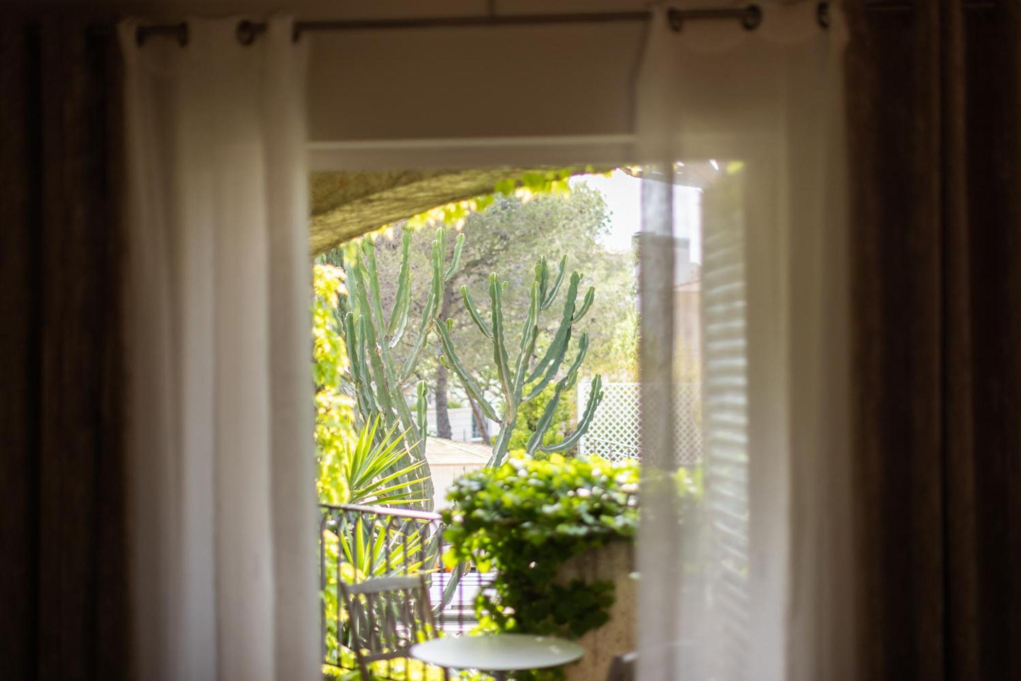 Hotel Des Lices Saint-Tropez Exterior photo