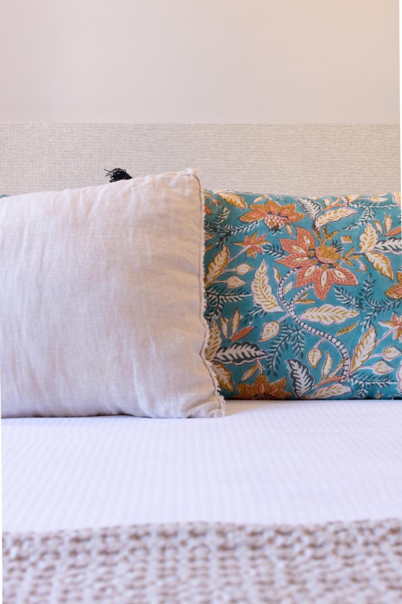 Hotel Des Lices Saint-Tropez Room photo